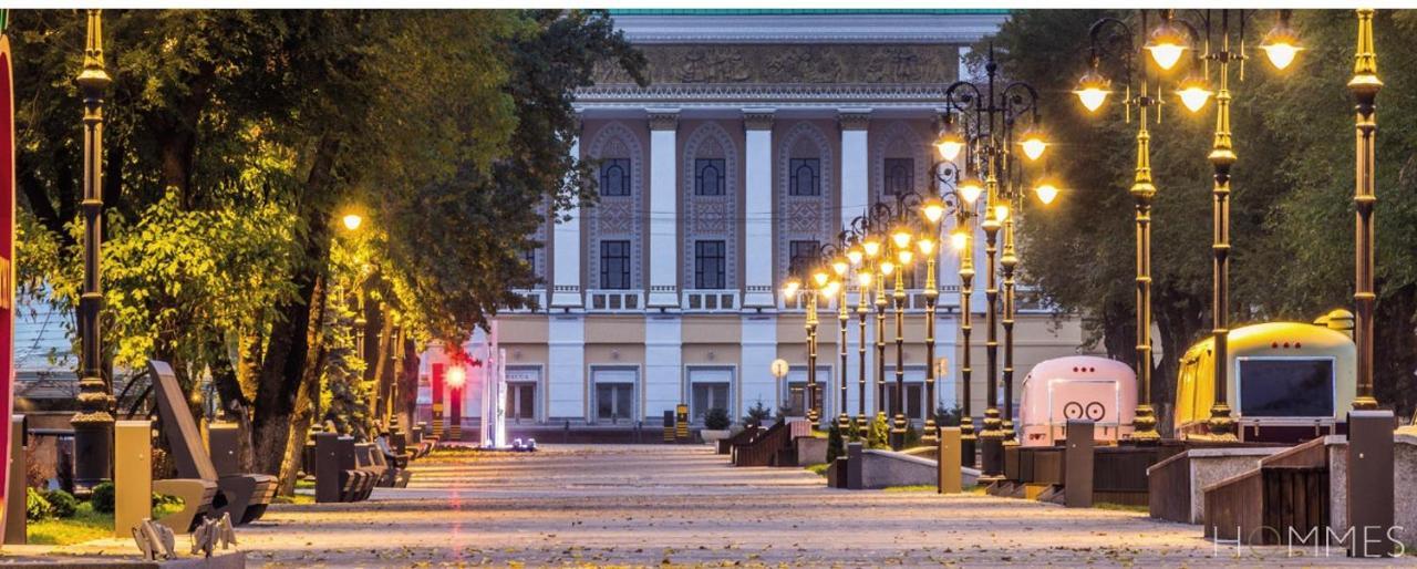 Уютная 2 Ком-Я Квартира В Центре Города, Район "Арбата" Almaty Exterior foto